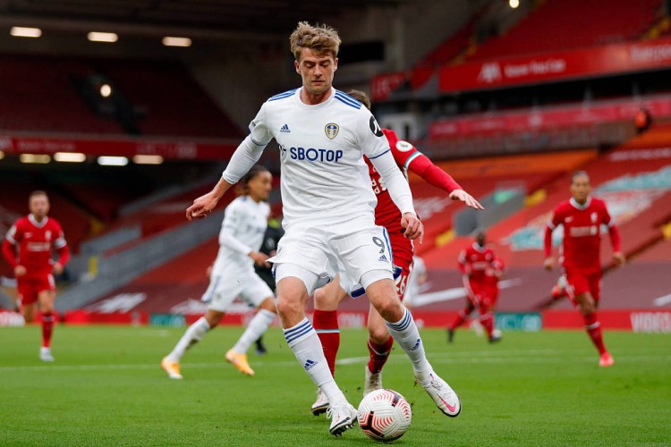 利兹联主力前锋班福德受伤至少缺席6周,几乎提前告别本赛季